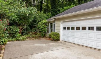 310 Somerlane Pl, Avondale Estates, GA 30002