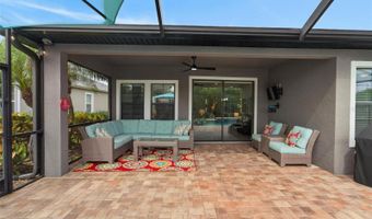 7020 OLD BENTON Dr, Apollo Beach, FL 33572