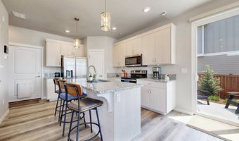 228 E 4th St, Berthoud, CO 80513