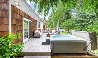 30 Packard Dr, Middletown, NJ 07748
