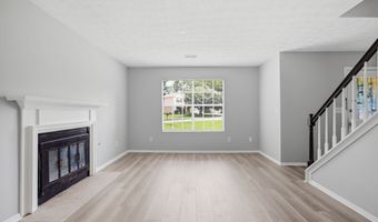 11240 Rotherick Dr, Alpharetta, GA 30022