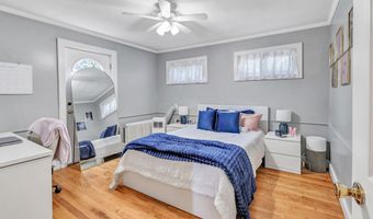 86 Vanguard St, Bridgeport, CT 06606