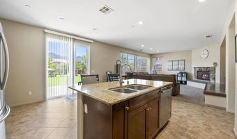 2928 Burnet Dr, Escondido, CA 92027