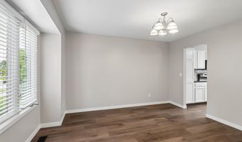 206 NW Ridgeline Dr, Ankeny, IA 50023