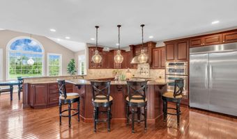 4 RIDGEVIEW Way, Allentown, NJ 08501