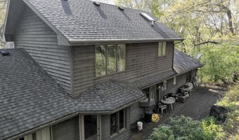 105 S Merrivale Ave, Beverly Shores, IN 46301