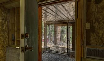 2904 Ute Pl, Arnold, CA 95223