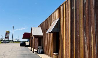 2515 6th St, Brookings, SD 57006