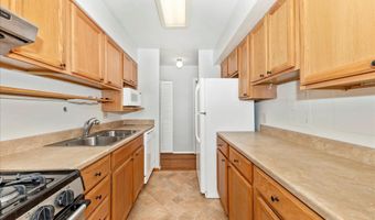 3316 WOODBURN VILLAGE Dr 12, Annandale, VA 22003