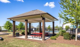 1869 Blue Jay Pt, Apex, NC 27502