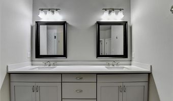 5240 Cresslyn Rdg, Alpharetta, GA 30005
