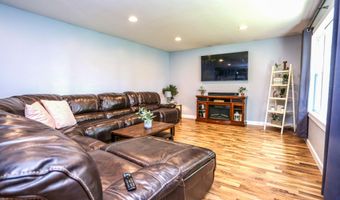 2119 SE 12th Ave, Aberdeen, SD 57401