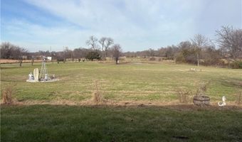 1667 NE County Rd 13004 Rd, Adrian, MO 64720