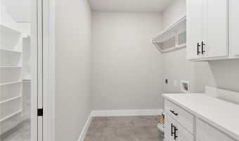 26 Carew Dr, Bella Vista, AR 72714