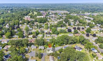 37 Tarinelli Cir, Bridgeport, CT 06606