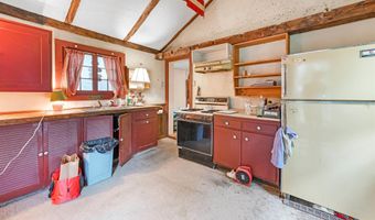 12 East Ave, Burlington, VT 05401