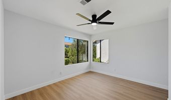 29033 Hollow Oak Ct, Agoura Hills, CA 91301