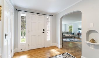 10 Blaine Ave, Augusta, ME 04330