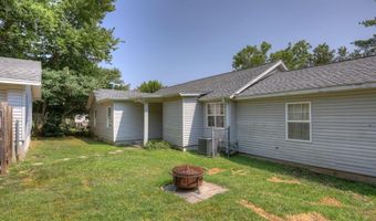 504 E 6th St, Baxter Springs, KS 66713