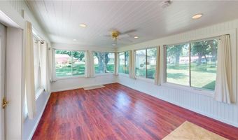 308 Ridge Rd, Albert Lea, MN 56007