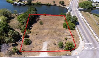 601 FLAMINGO Dr, Apollo Beach, FL 33572