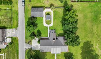 312 S Poplar Ave, Andrews, SC 29510