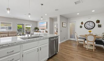 980 Manteca Dr, Oceanside, CA 92057