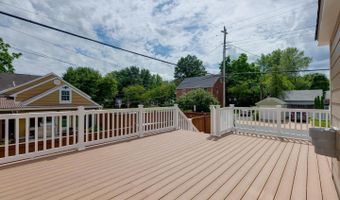 934 19TH St S, Arlington, VA 22202