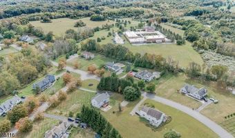 1 SOUTHDOWN Dr, Andover, NJ 07848