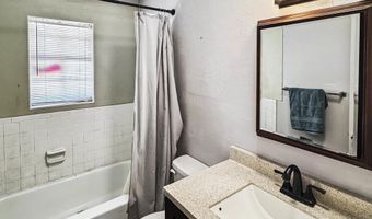 2200 W Pierce # 4a St, Carlsbad, NM 88220