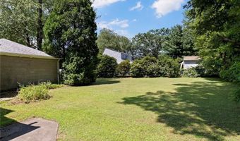 40 Lima St, Warwick, RI 02889