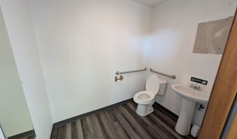 420 S Scatterfield Rd, Anderson, IN 46012