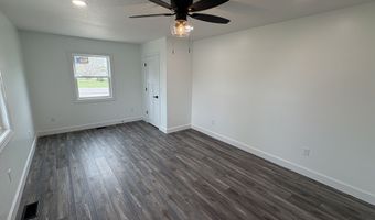 401 W Granville Ave, Albany, IN 47320
