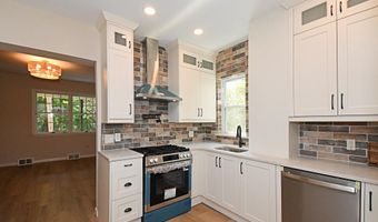 210 S CHESTNUT St, Ambler, PA 19002