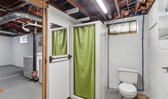 2536 Albrecht Ave, Akron, OH 44312