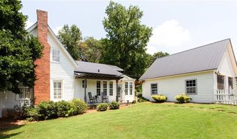 2345 Seagraves Mill Rd, Hull, GA 30646