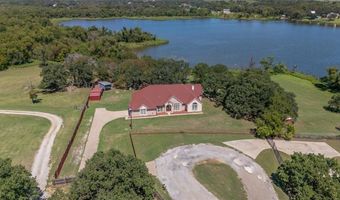 1701 W Lake Shore Dr, Alvarado, TX 76009