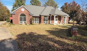 561 W Redbud Ln, Atoka, OK 74525