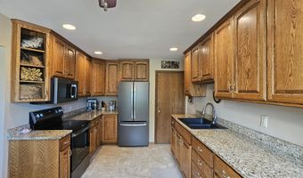 709 N 3rd St, Aberdeen, SD 57401