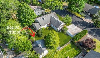 109 Capstan Ave, Beachwood, NJ 08722