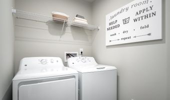 359 Rockridge Dr, Amherst, OH 44001