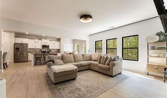 124 Cummings Ct, Ball Ground, GA 30107