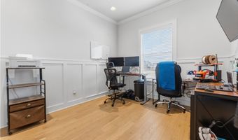 1105 SW Alleghany Ave, Bentonville, AR 72713