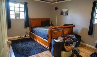 320 Brobston St, Baxley, GA 31513