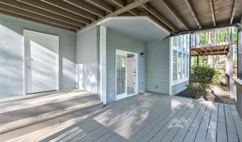100 Little Rdg, Berkeley Lake, GA 30096