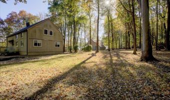 16 Kilroy Rd, Andover, NJ 07860