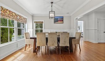 71 West Ave, Darien, CT 06820