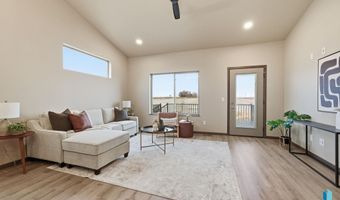 2816 E Hazelnut St, Brandon, SD 57005