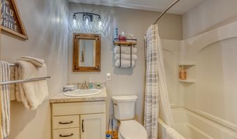 28 Billbarb Rd, Carroll, NH 03598