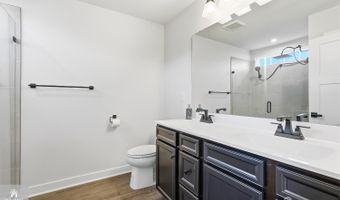 19 Kiln Dr 219, Aberdeen, NJ 07721